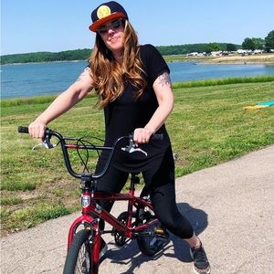 Meet your Posher, Valerie